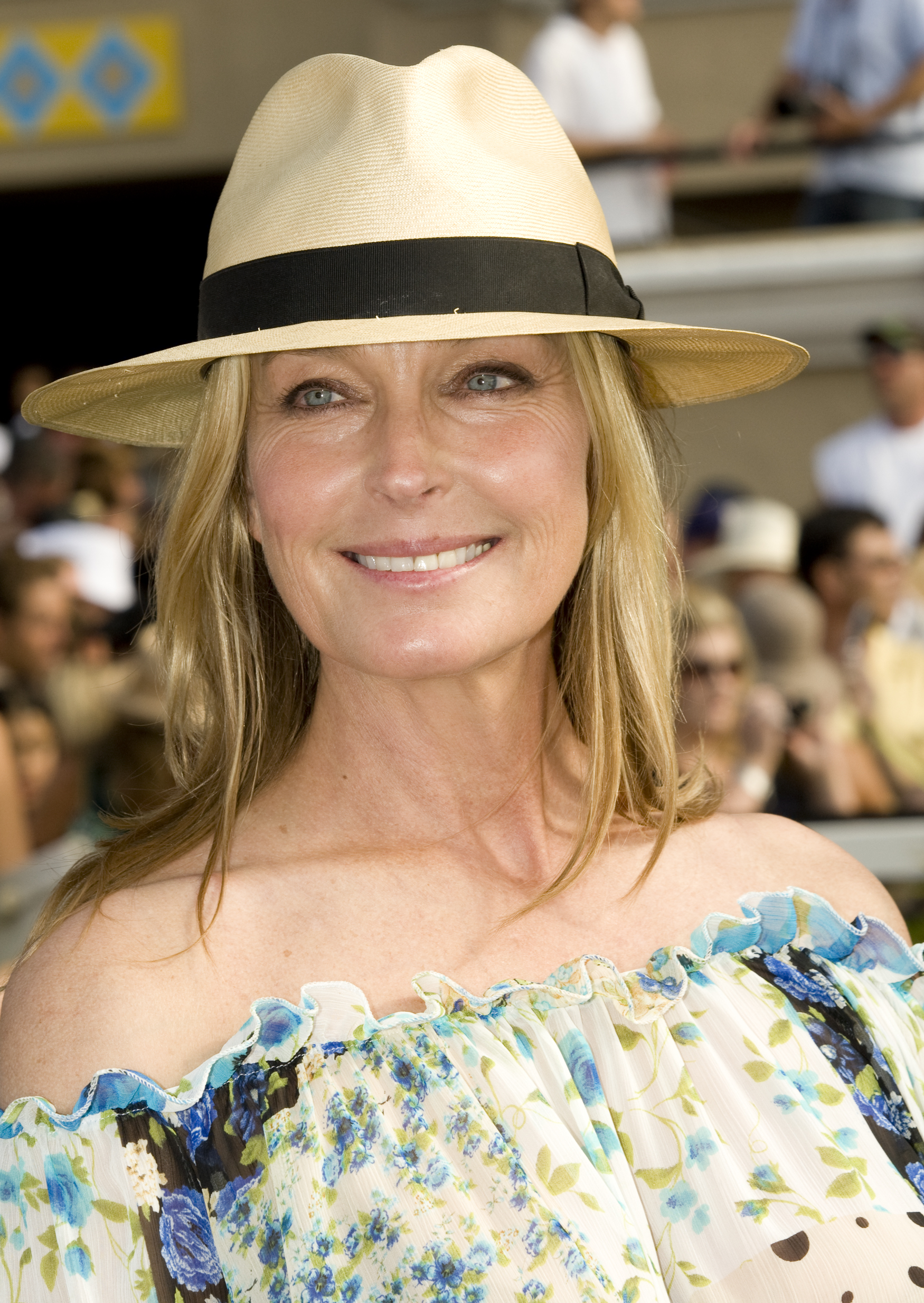 Actress Model Bo Derek Attends The Premiere Of Sex And The City At My Xxx Hot Girl